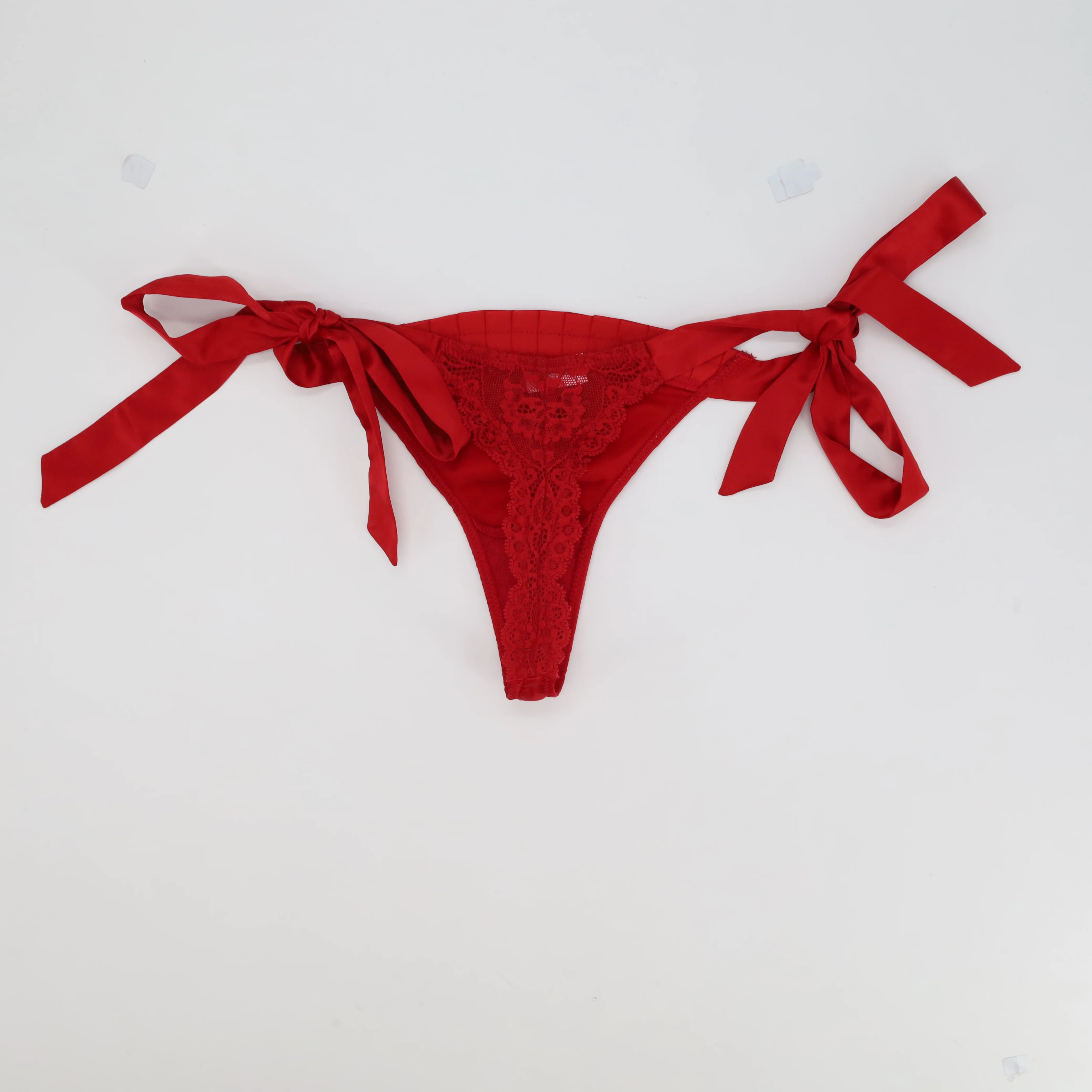 String Rouge - Image 2