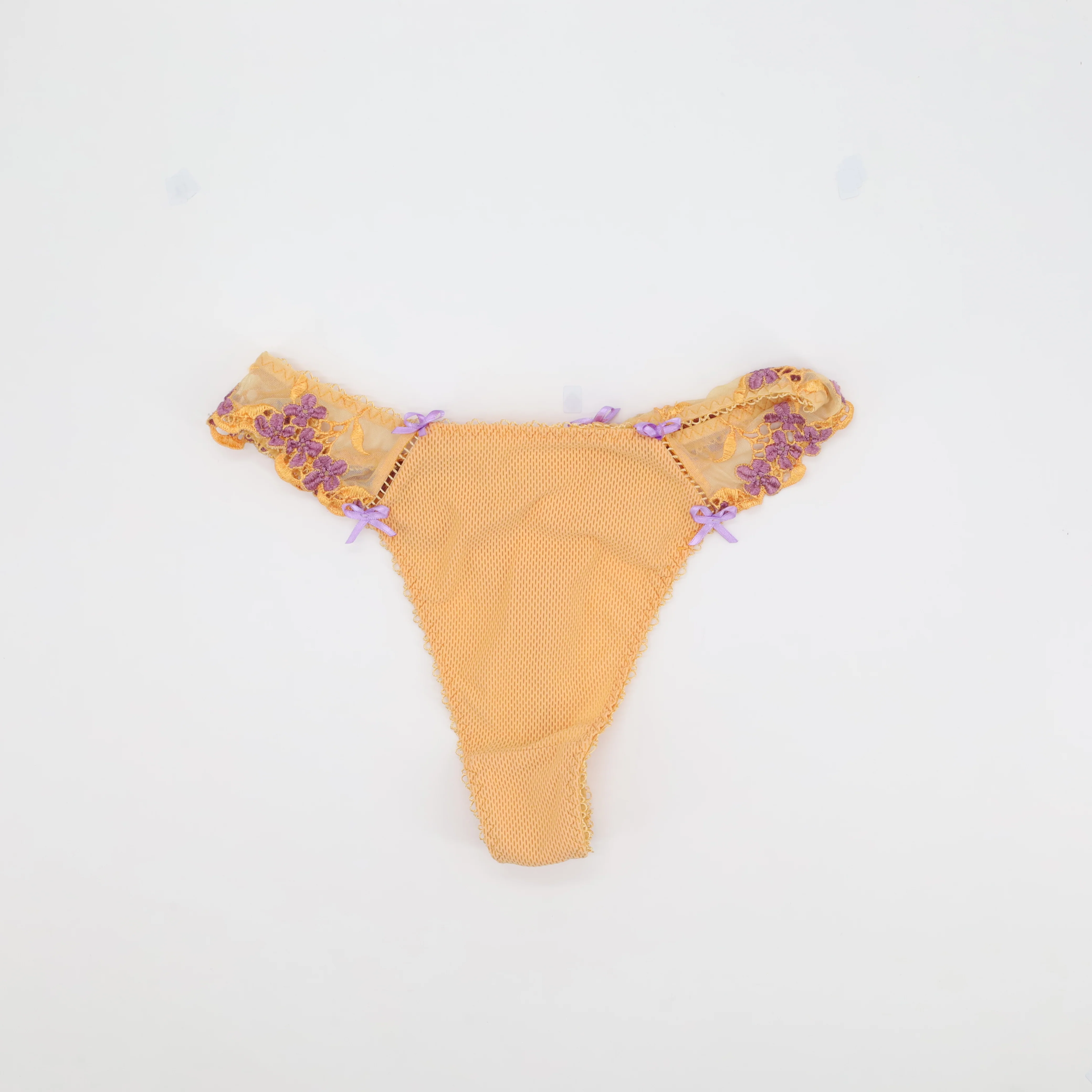 String Allande Orange