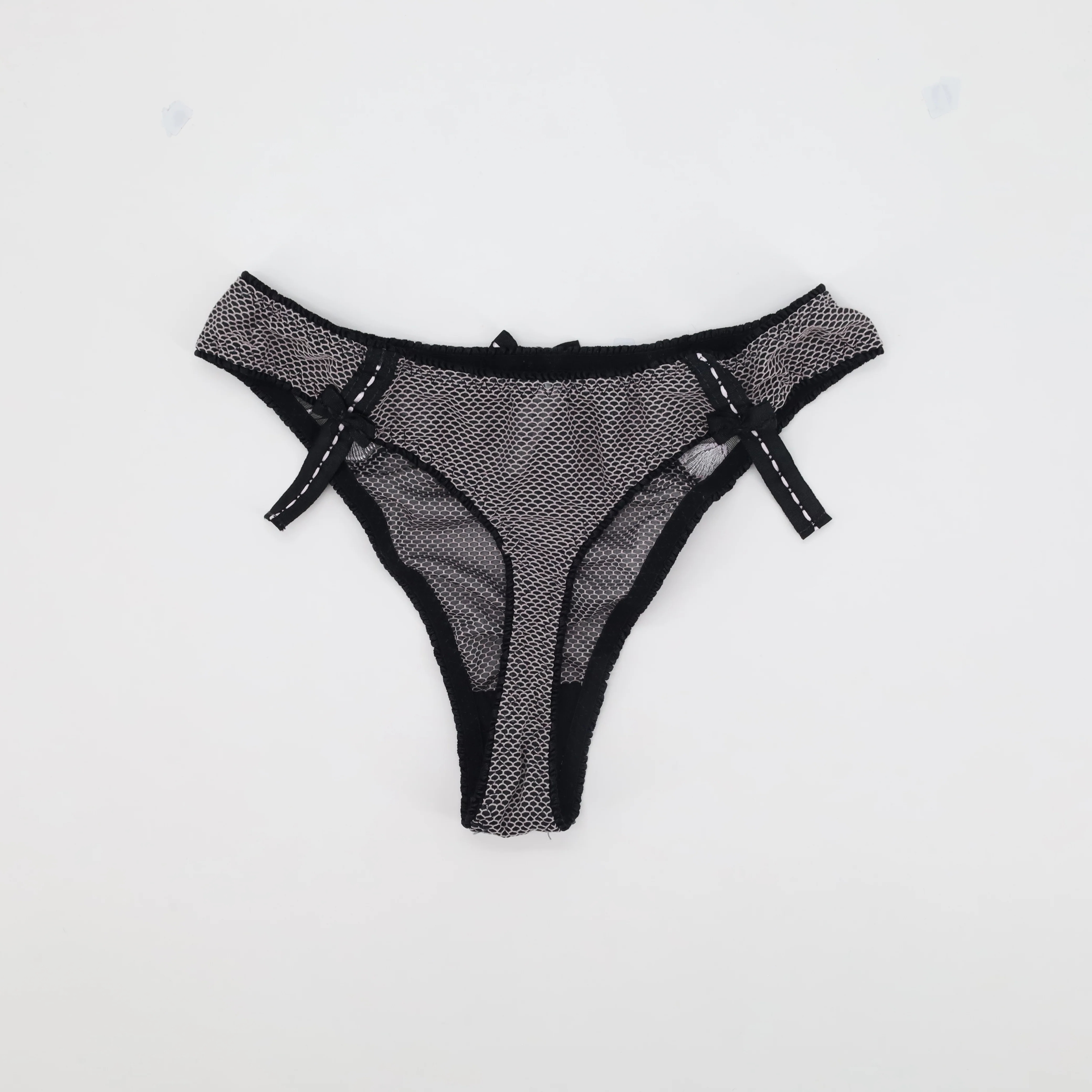 String Allande Noir - Image 2