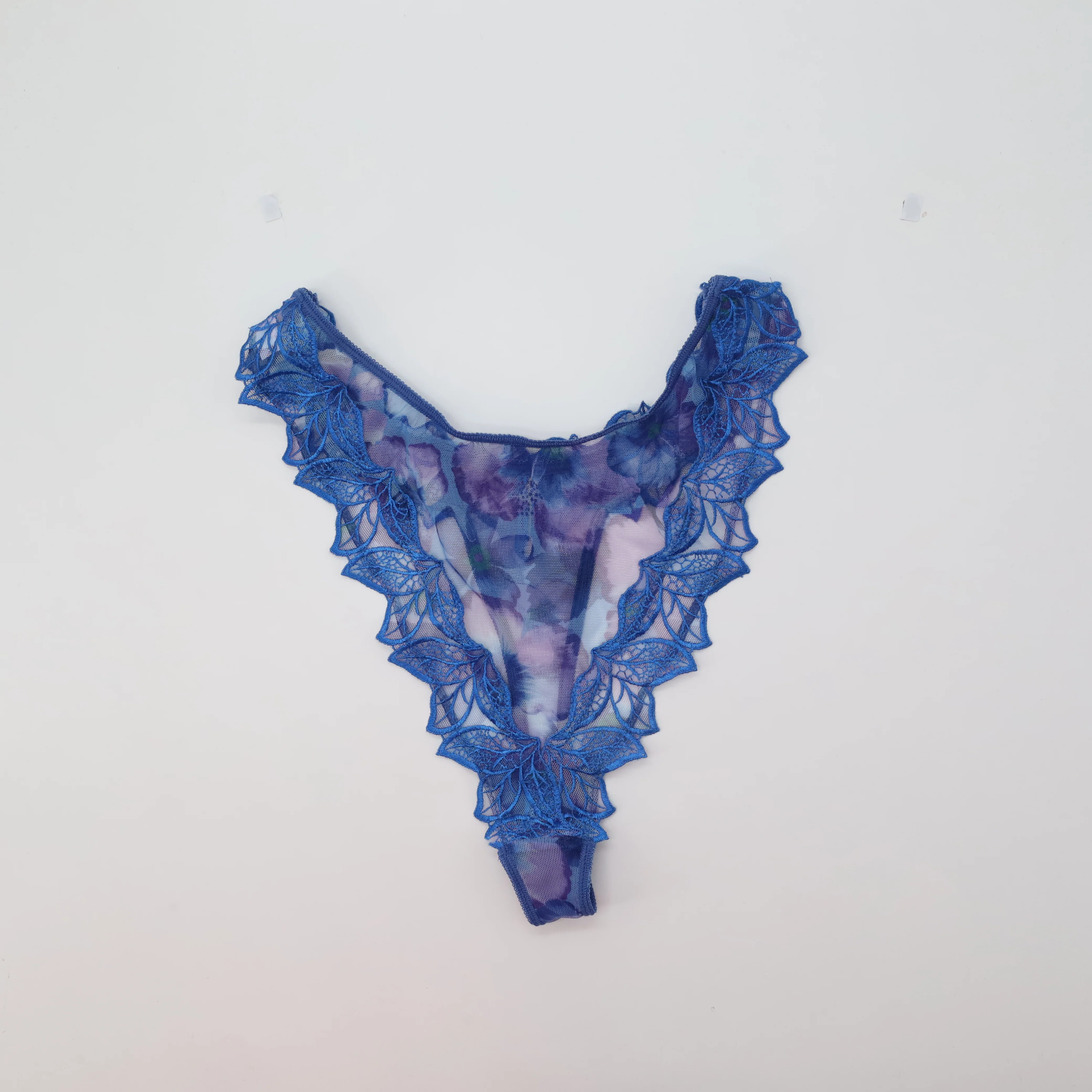 String Lise Charmel Bleu