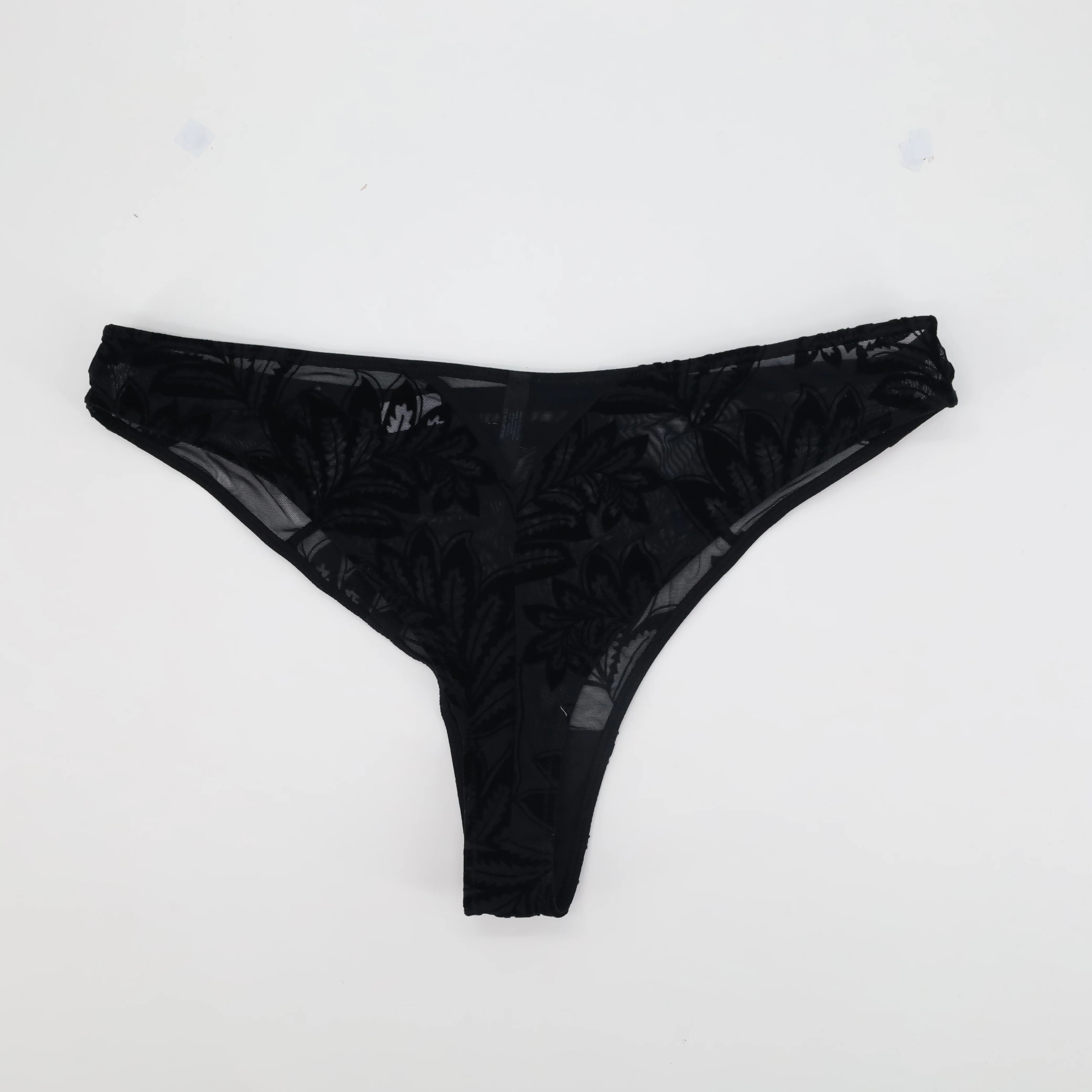Tanga RougeGorge Noir - Image 2
