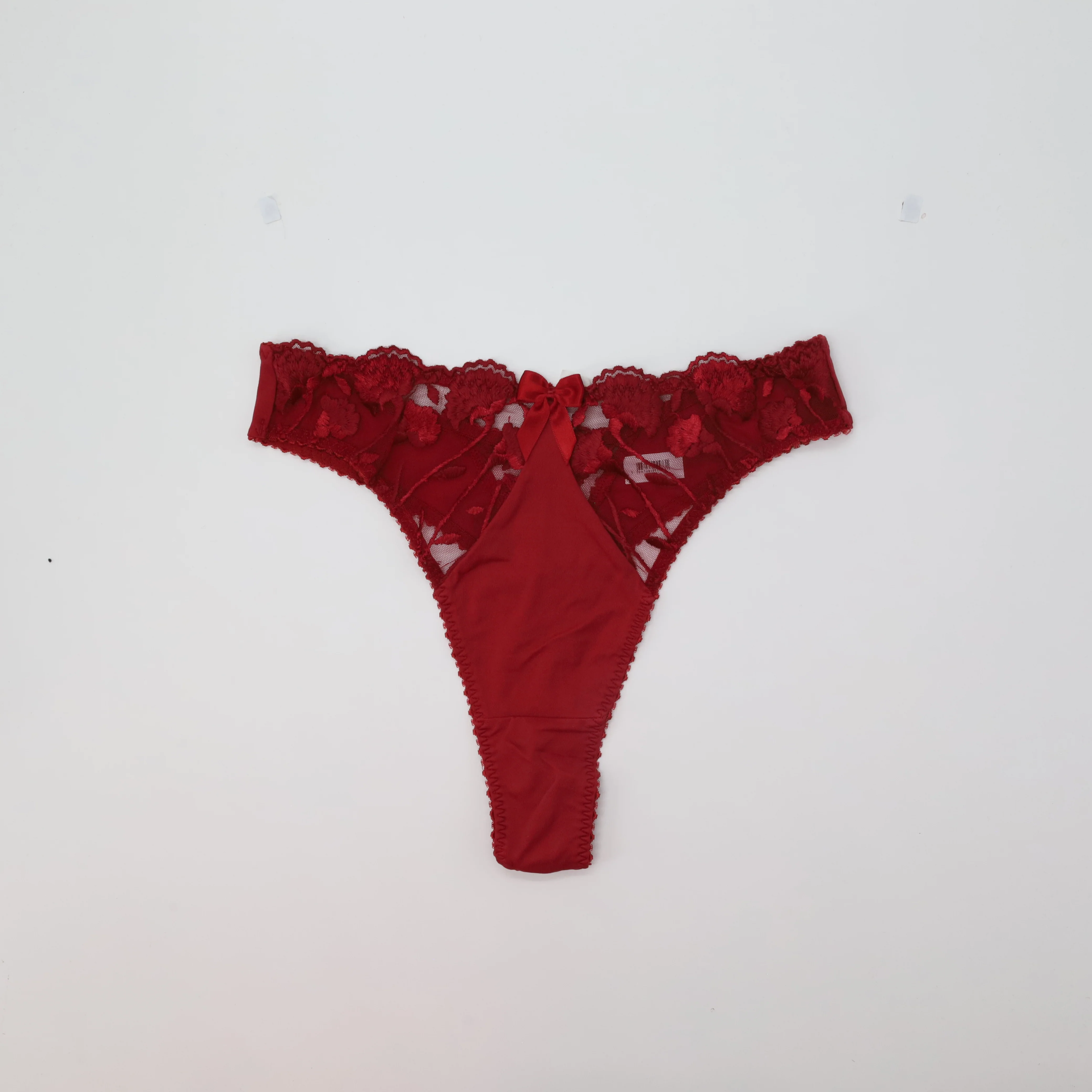 String Allande Rouge