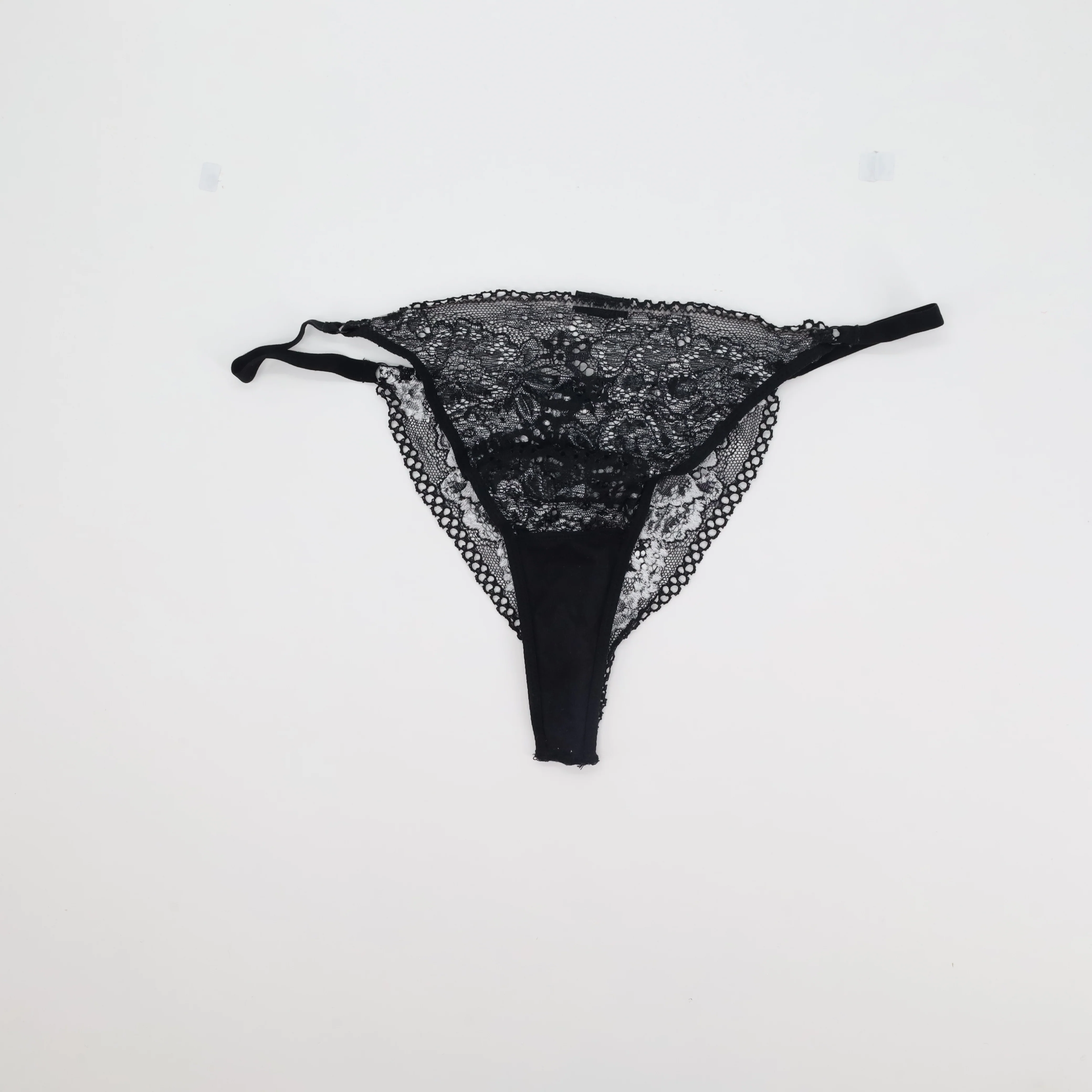 String Valege Noir - Image 3