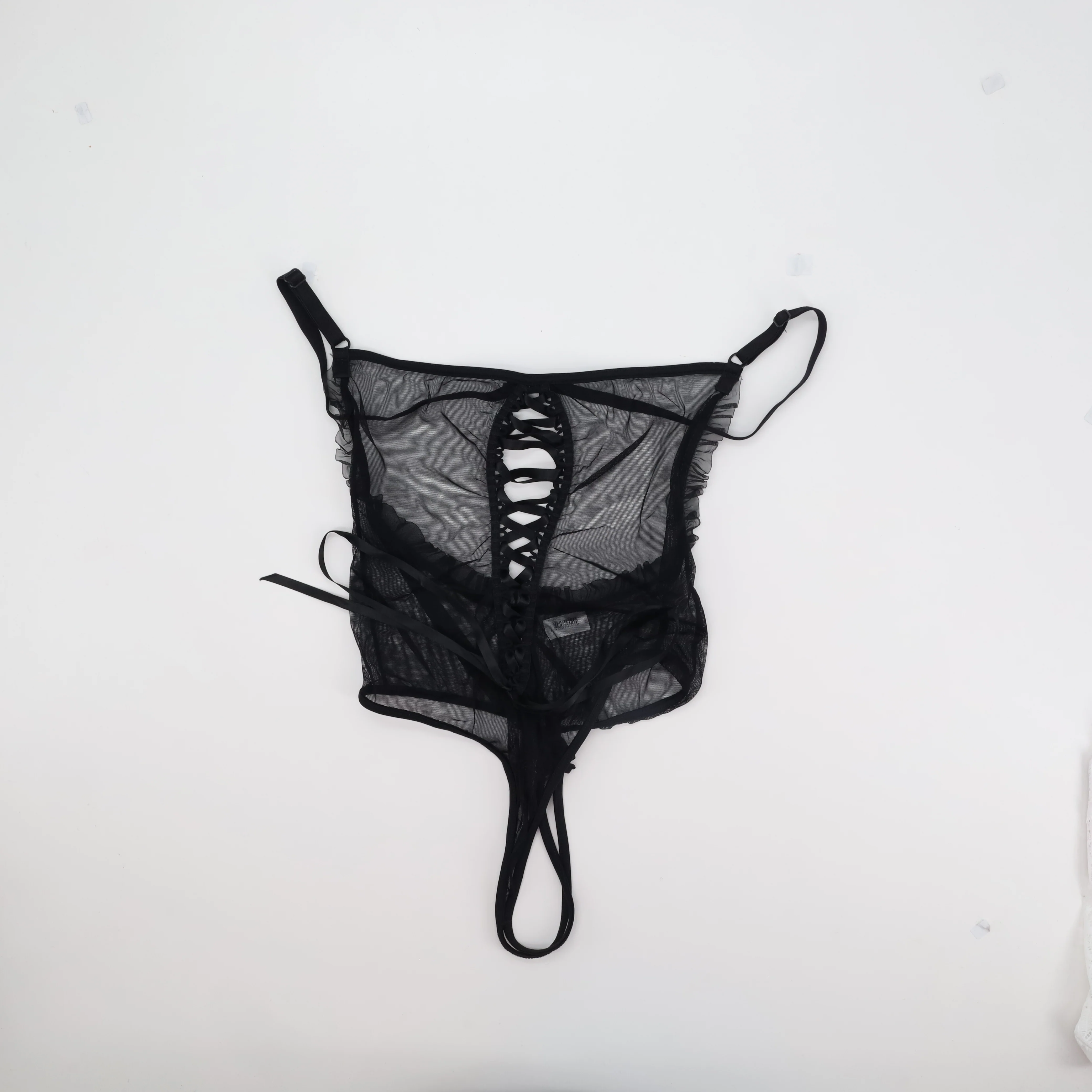 String Luxxa Noir