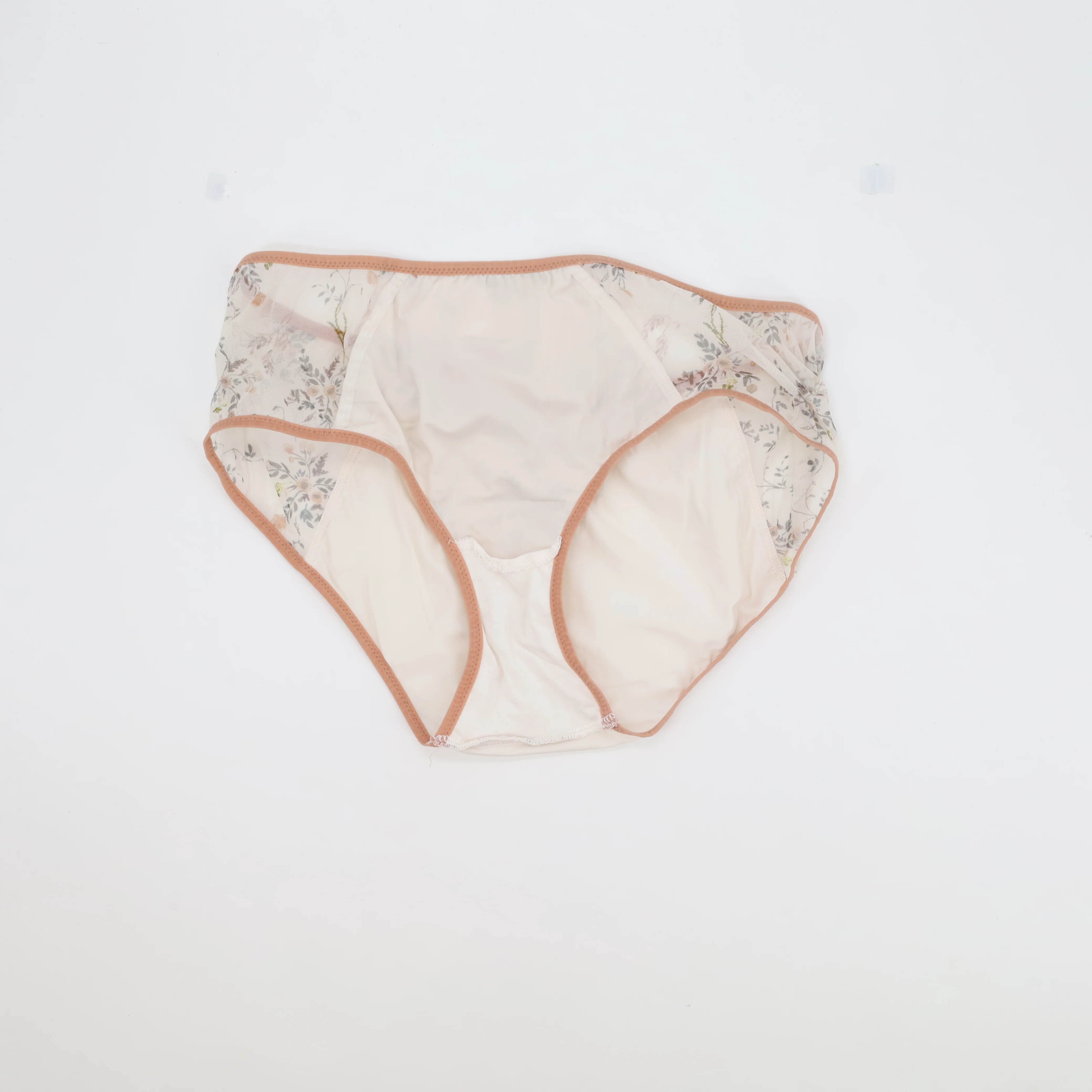 Culotte Passionata Beige - Image 3