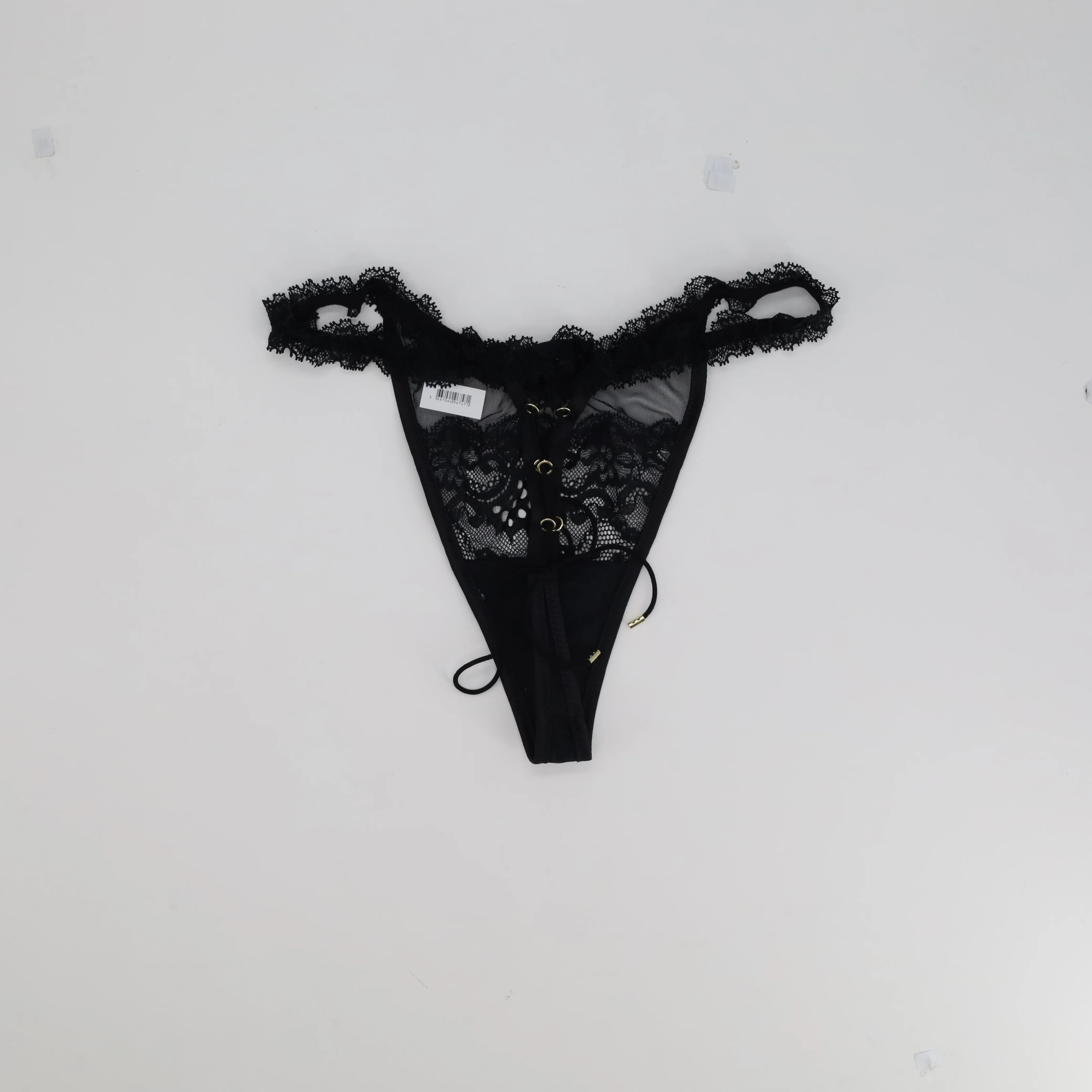 String Noir - Image 2