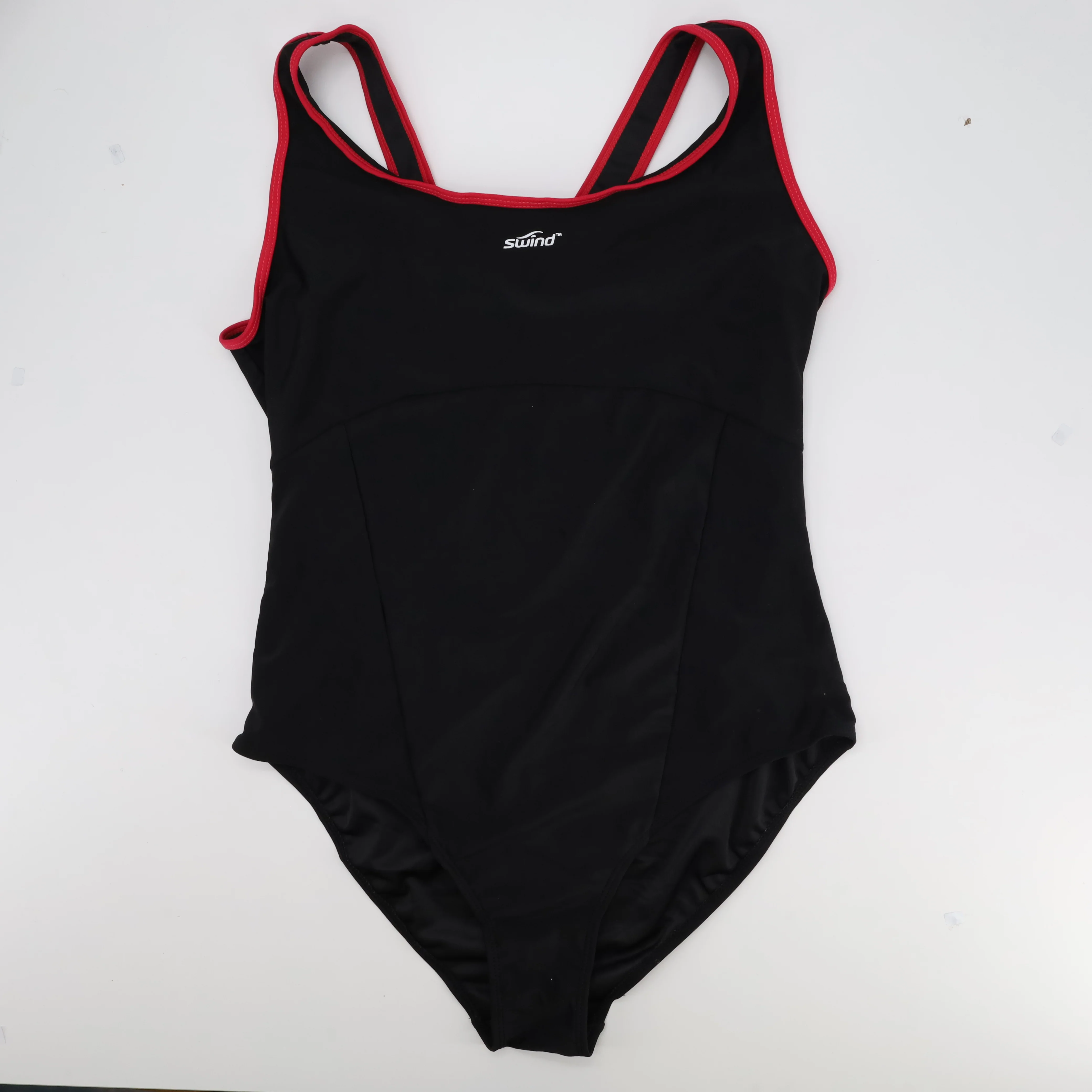 Maillot 1 pièce Swind Noir - Image 2